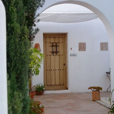 ホテル Cortijo Malenos The Originals Relais 3*